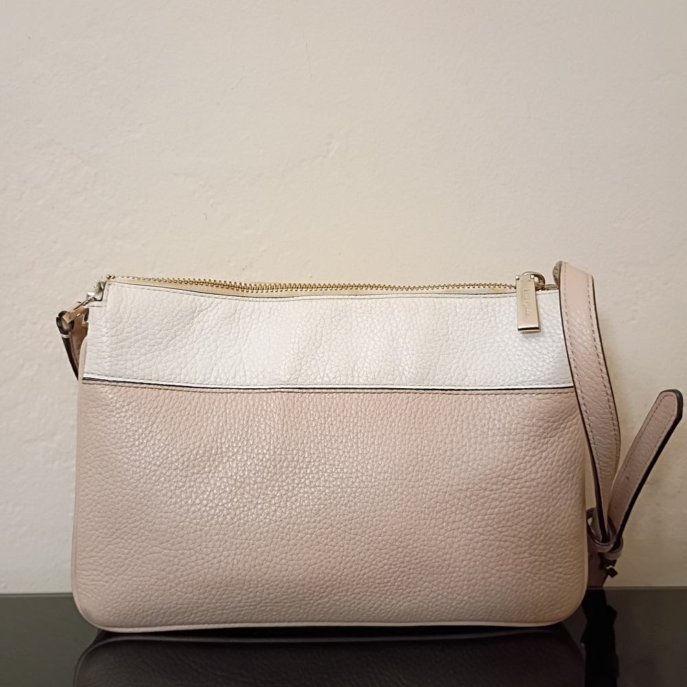 Kate Spade Beige and White Leather Clutch - Picture 2 of 8